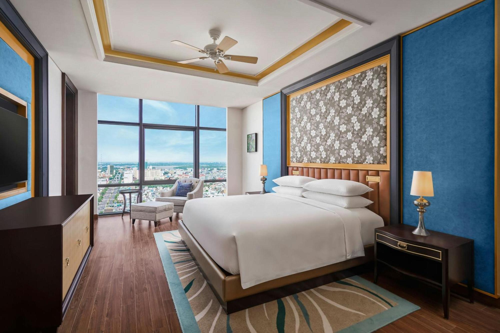 Sheraton Can Tho Bagian luar foto Deluxe King