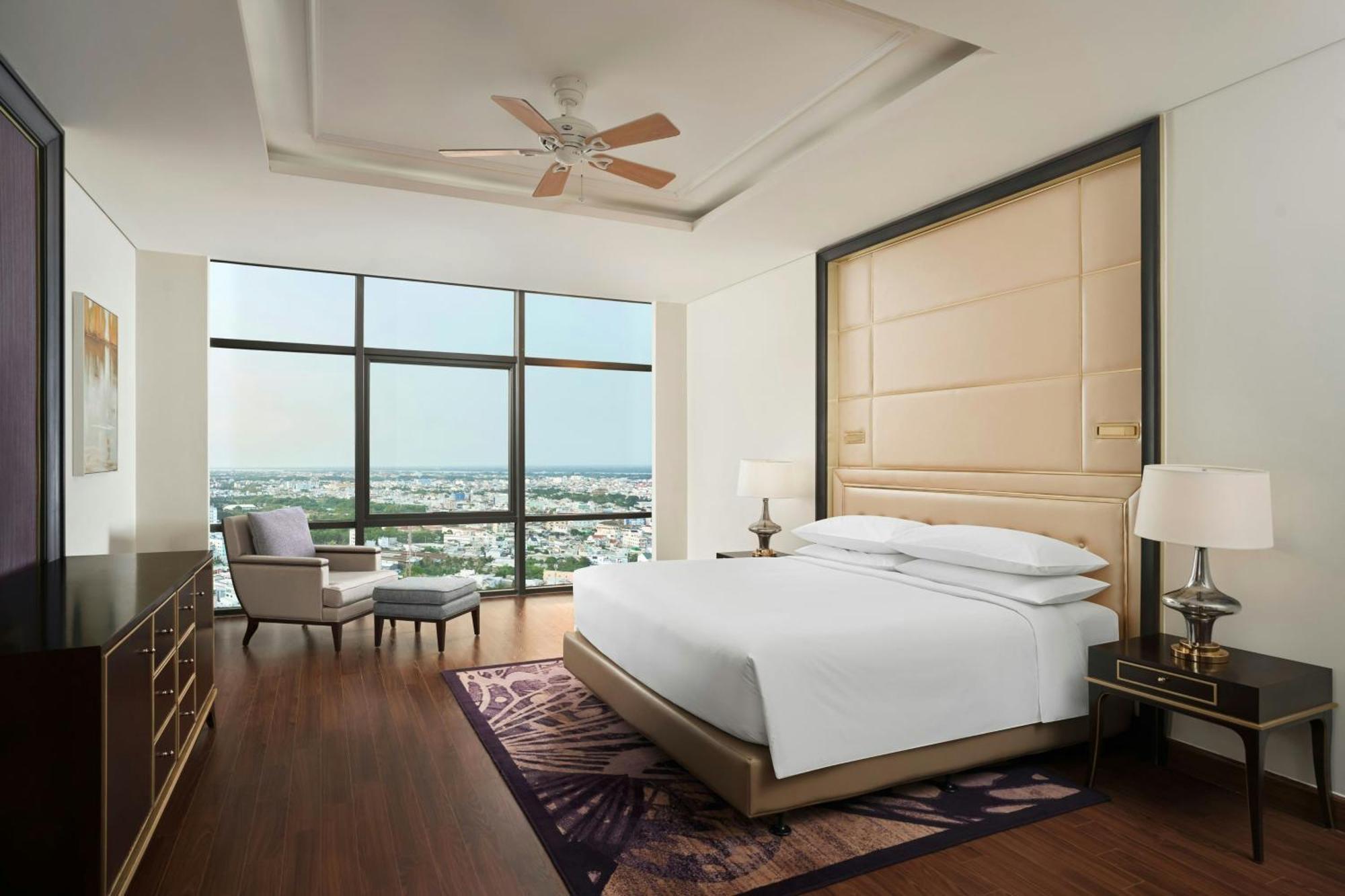 Sheraton Can Tho Bagian luar foto